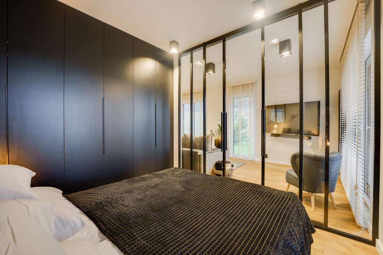 Apartament Deluxe Black Orchid Baltic Concept Дзьвіжино Екстер'єр фото